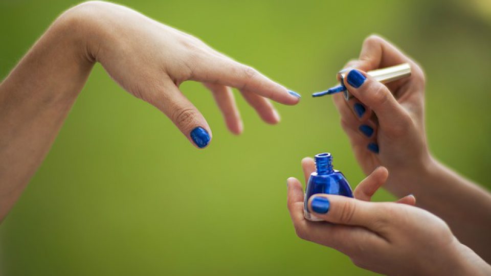 בניית ציפורניים בתל אביב